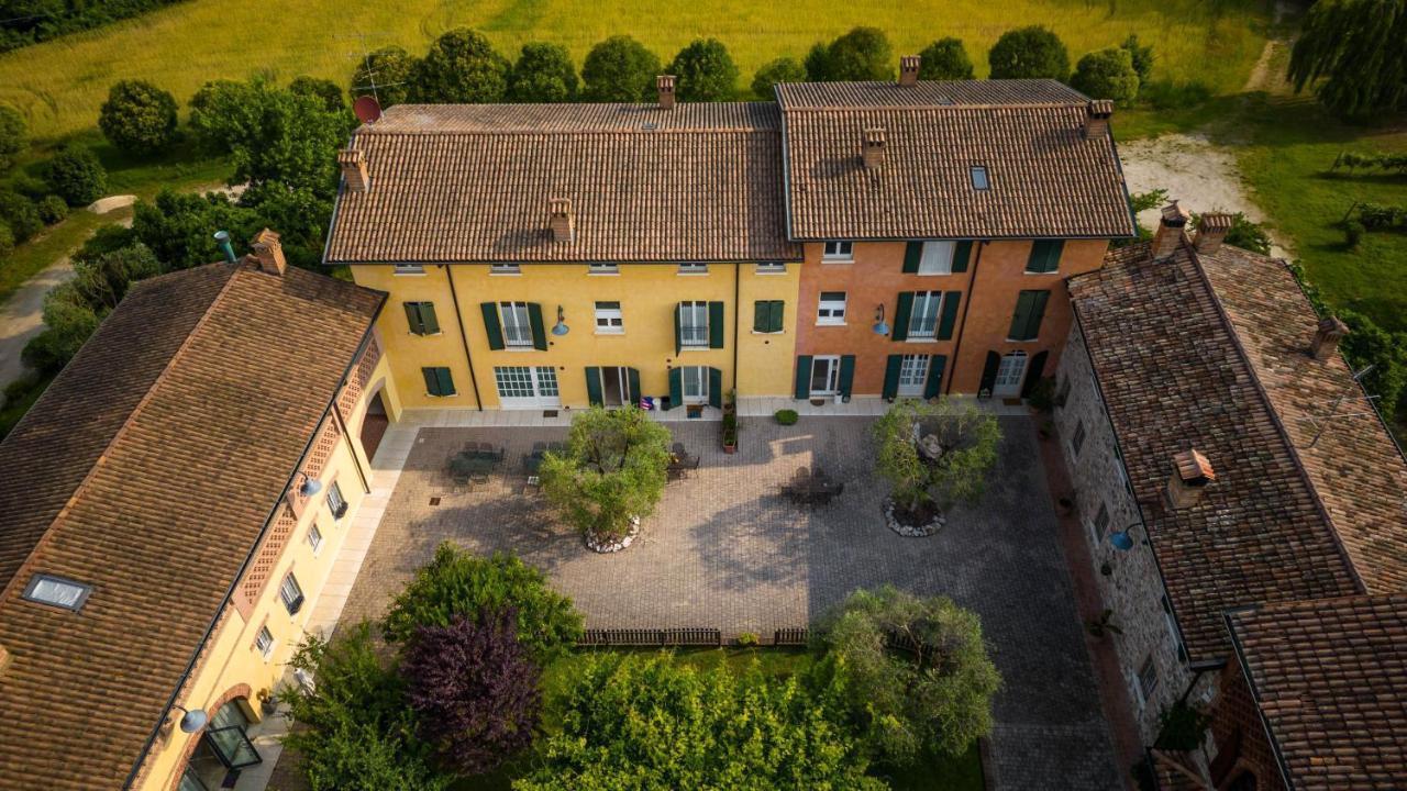 Agriturismo Corte Salandini Ponti sul Mincio Buitenkant foto