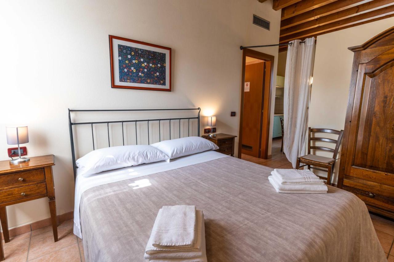 Agriturismo Corte Salandini Ponti sul Mincio Buitenkant foto