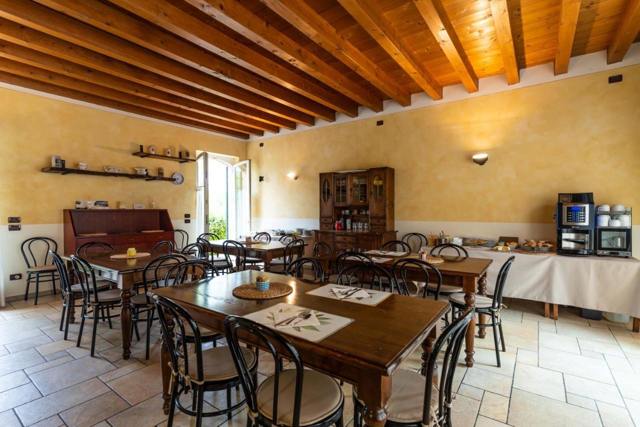 Agriturismo Corte Salandini Ponti sul Mincio Buitenkant foto
