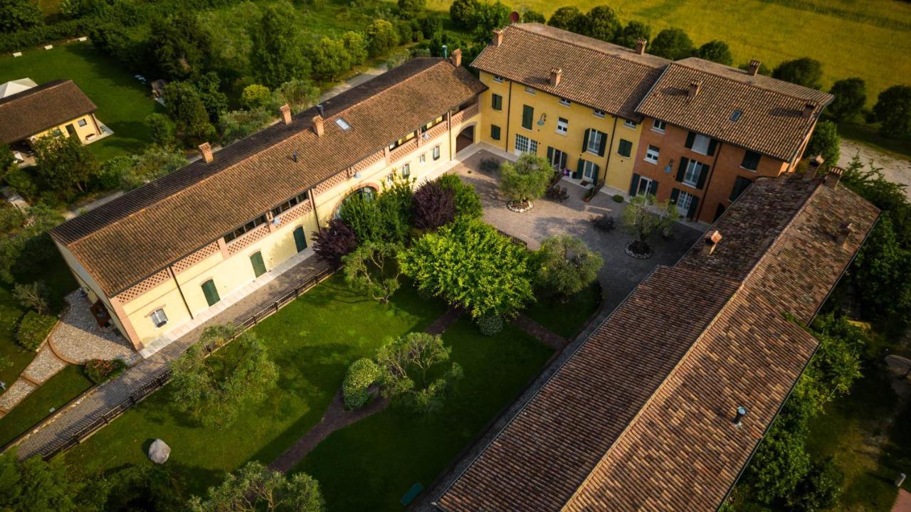 Agriturismo Corte Salandini Ponti sul Mincio Buitenkant foto